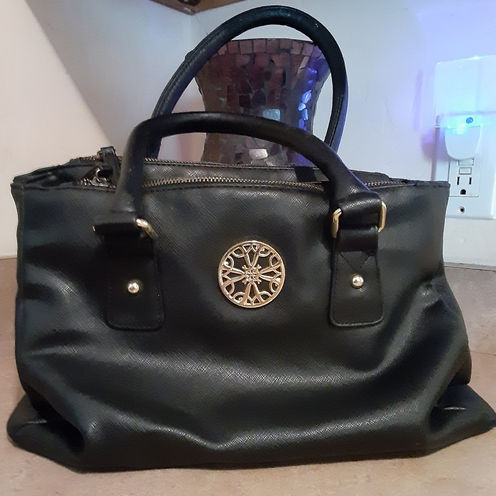 Avon Classic Leather Bag